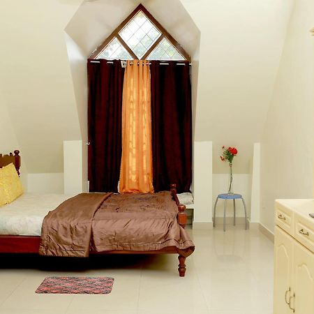 Leelu Homestay Kochi Екстер'єр фото